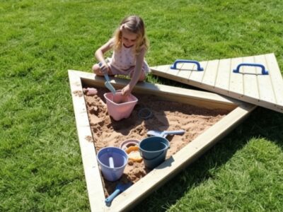 Triangle Sand Pit